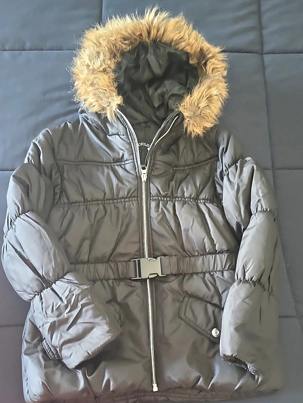 Rothschild Women's Black Fur-Trim Puffer Jacket Like New